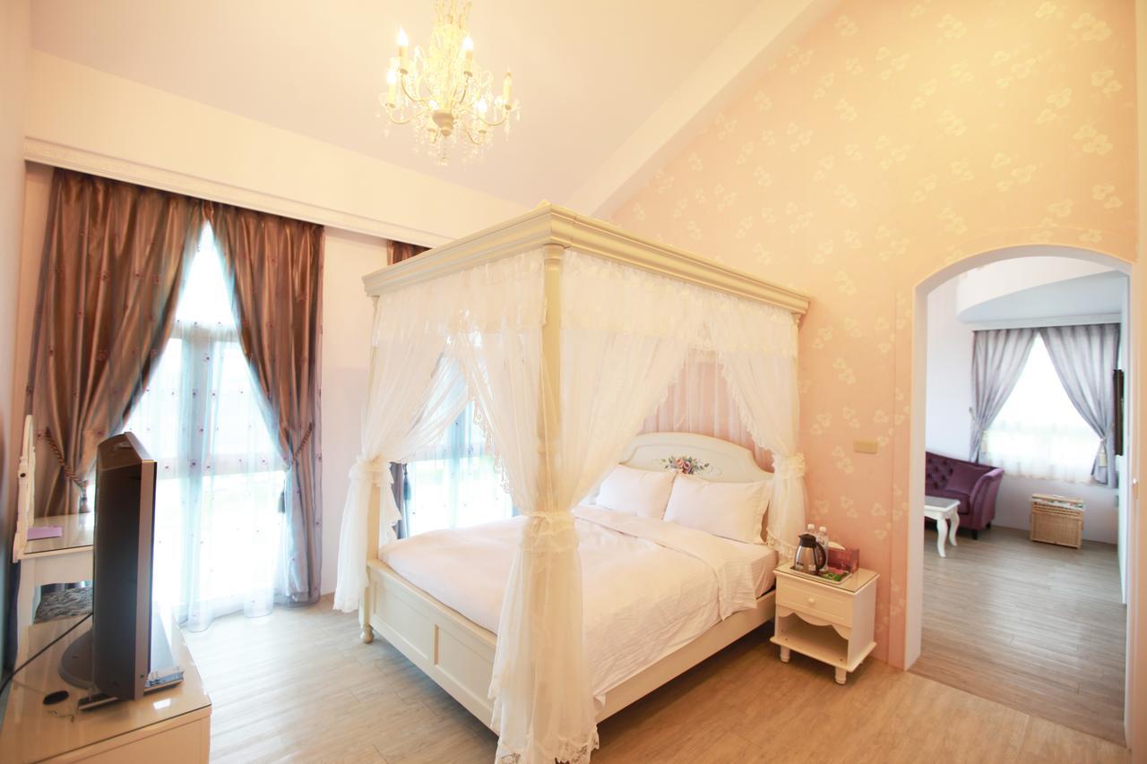 Sigma Castle Apartment Yilan Room photo