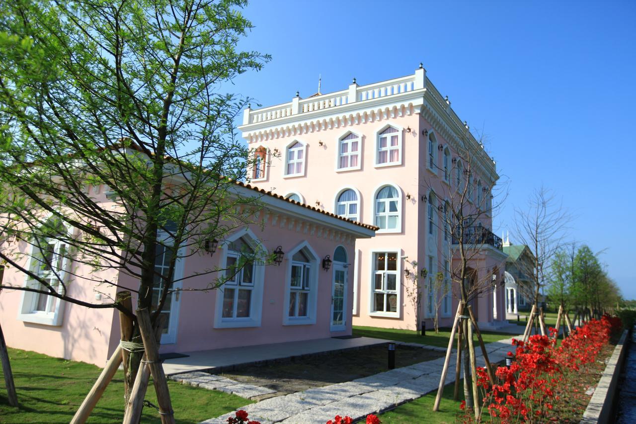 Sigma Castle Apartment Yilan Exterior photo